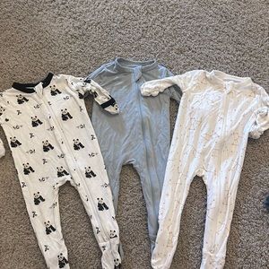 A set of 3 - Kyte Baby Footies